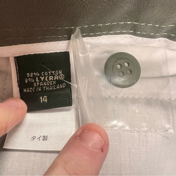 NWT Eddie Bauer Vashon Fit Olive Cropped Straight Leg Pants Size 14 - Picture 11 of 14